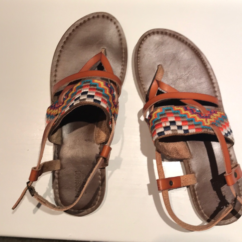 Mossimo flip flops